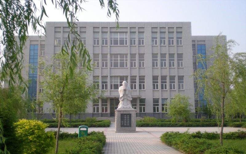 黑龙江农垦科技职业学院